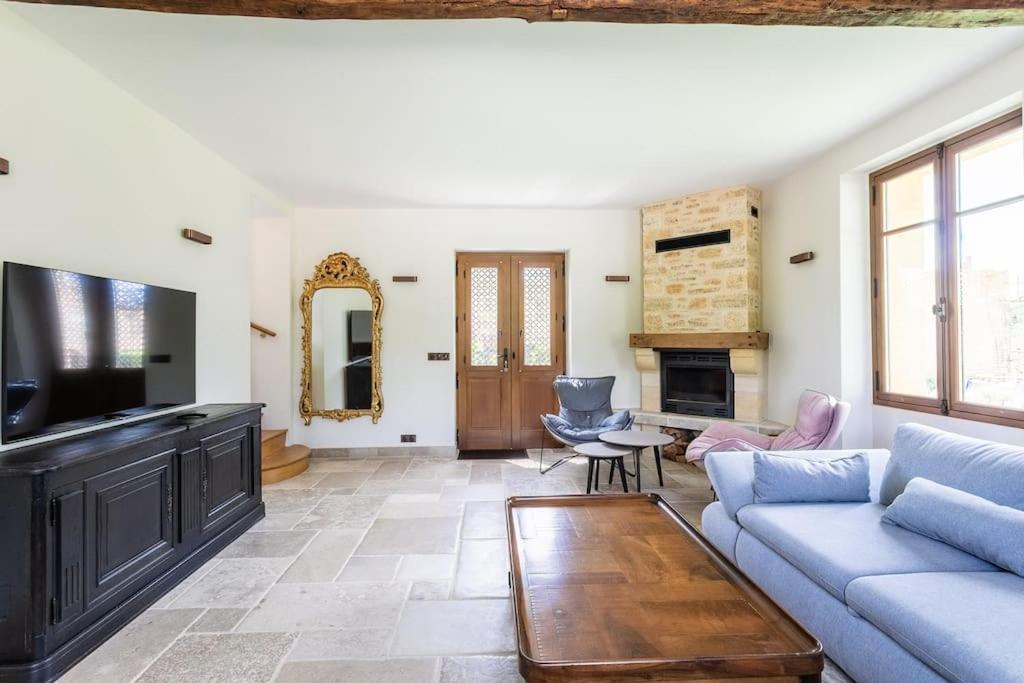 Вилла Guardian House Of Chateau Monteil With Heated Pool And Jacuzzi Calviac-en-Perigord Экстерьер фото