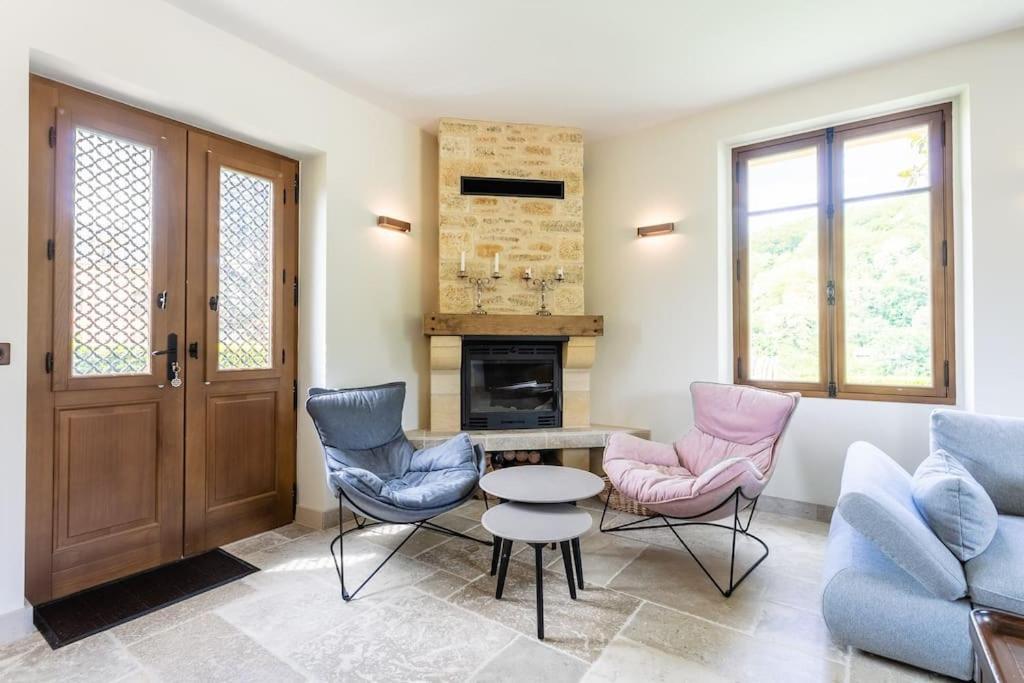 Вилла Guardian House Of Chateau Monteil With Heated Pool And Jacuzzi Calviac-en-Perigord Экстерьер фото